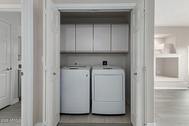 9100 E RAINTREE Drive 231, Scottsdale, AZ 85260