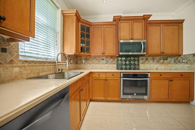9058 Alexandra Circle, Wellington, FL 33414