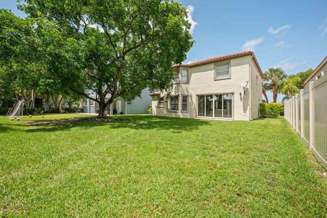 9058 Alexandra Circle, Wellington, FL 33414