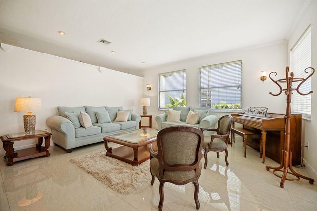 9058 Alexandra Circle, Wellington, FL 33414