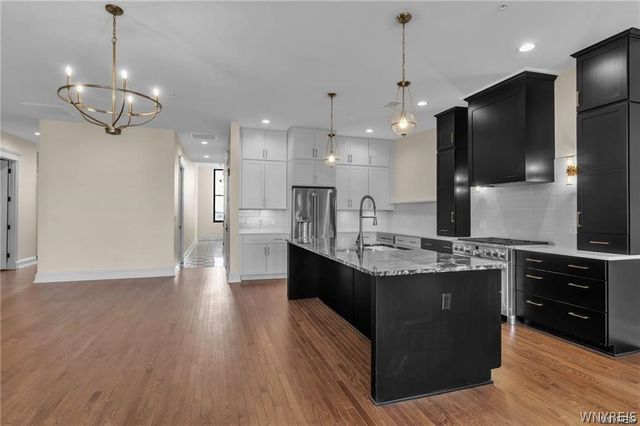 674 Main Street 3, Buffalo, NY 14202