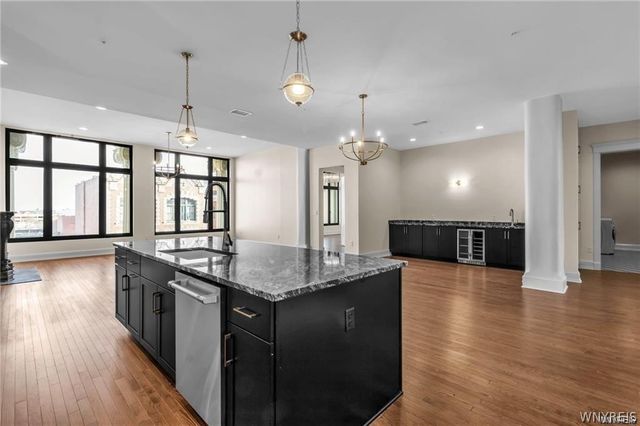 674 Main Street 3, Buffalo, NY 14202