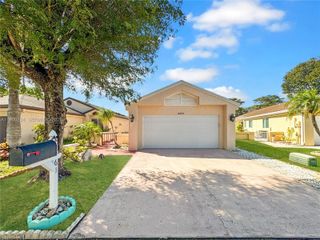 2261 NW 34th Ter, Coconut Creek, FL 33066