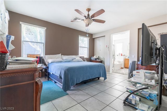 4517 Carbine Chapel Street, Las Vegas, NV 89130