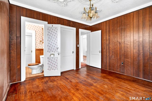 83 Hoyt Street, Darien, CT 06820