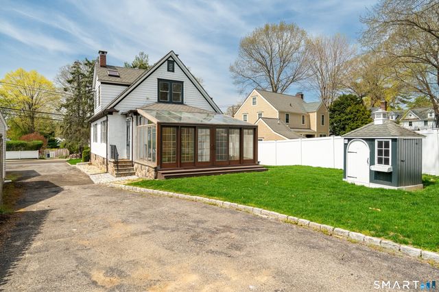 83 Hoyt Street, Darien, CT 06820