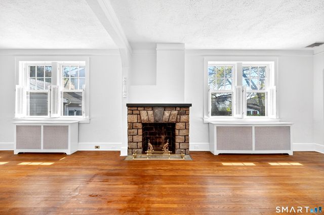 83 Hoyt Street, Darien, CT 06820