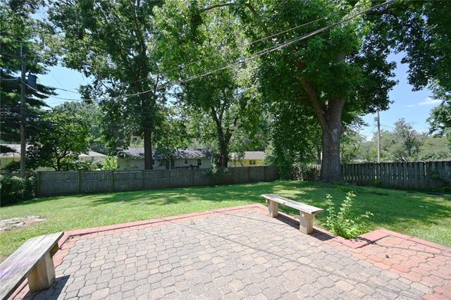 4505 E 112th Street, Kansas City, MO 64137