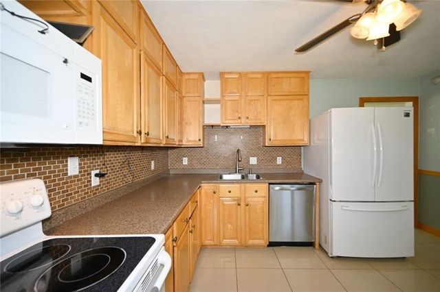 4505 E 112th Street, Kansas City, MO 64137