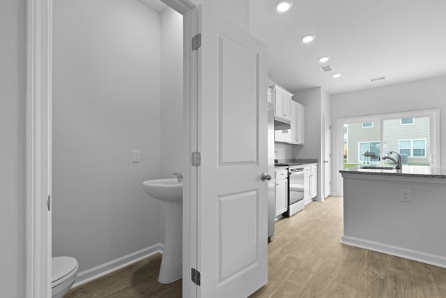 211 Blue Haw Drive, Moncks Corner, SC 29461