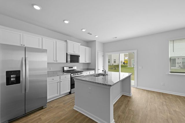 211 Blue Haw Drive, Moncks Corner, SC 29461