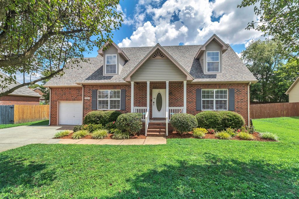 1316 Bolton Dr, Smyrna, TN 37167