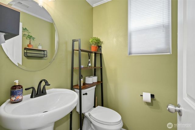 6728 Charlotte Avenue SE, Auburn, WA 98092