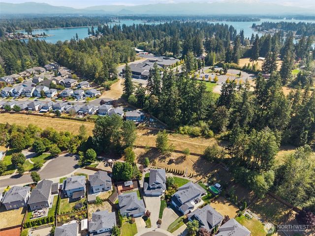 6728 Charlotte Avenue SE, Auburn, WA 98092