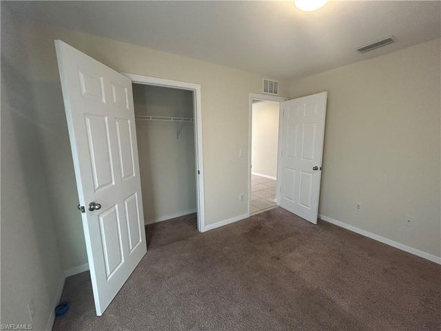 3927 NE 23rd PL, Cape Coral, FL 33909