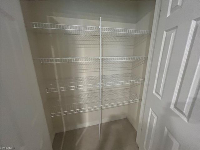 3927 NE 23rd PL, Cape Coral, FL 33909