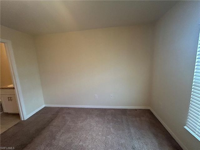 3927 NE 23rd PL, Cape Coral, FL 33909