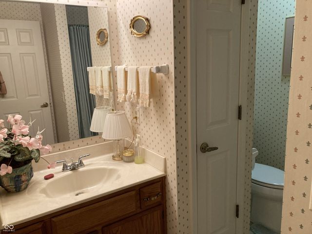 2580 N Willow Way, Indianapolis, IN 46268