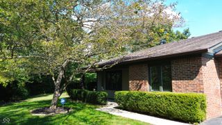 2580 N Willow Way, Indianapolis, IN 46268
