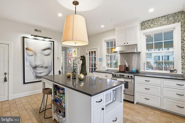 209 GOLDSBOROUGH ST, Easton, MD 21601