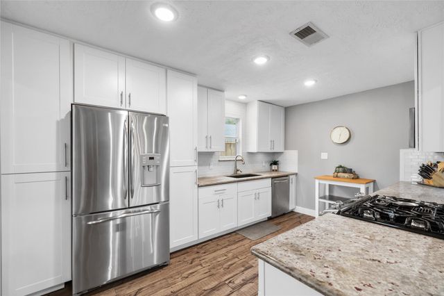 1010 Althea Drive, Houston, TX 77018