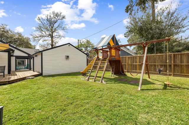 1010 Althea Drive, Houston, TX 77018