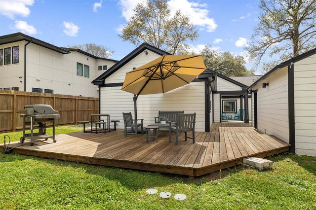 1010 Althea Drive, Houston, TX 77018