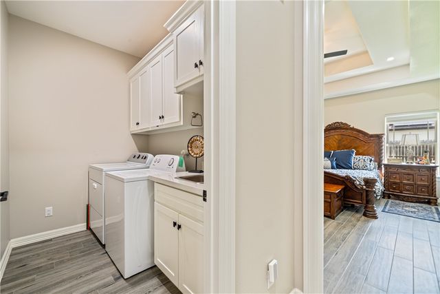 1864 The Grand Dr, Kingsville, TX 78363