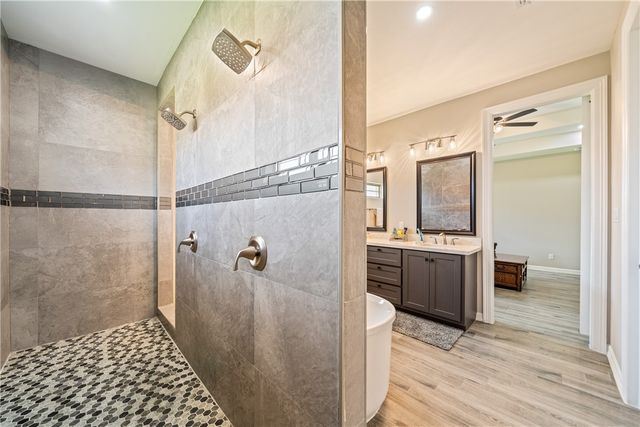 1864 The Grand Dr, Kingsville, TX 78363