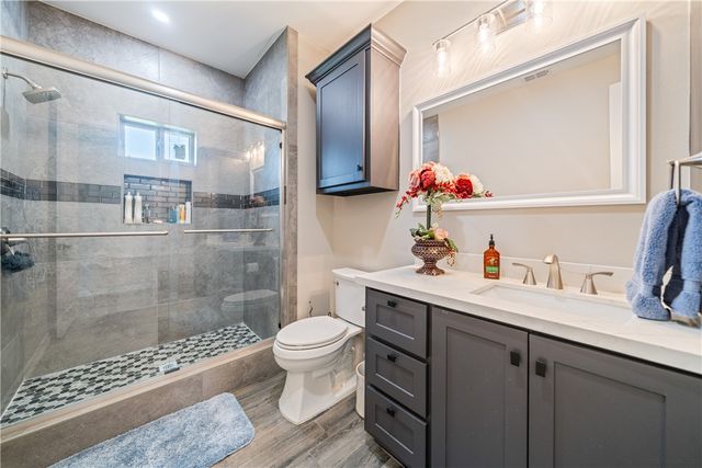 1864 The Grand Dr, Kingsville, TX 78363