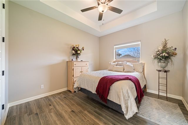 1864 The Grand Dr, Kingsville, TX 78363