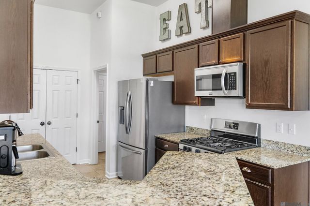 1303 S Sanctuary Ave, Gonzales, LA 70737