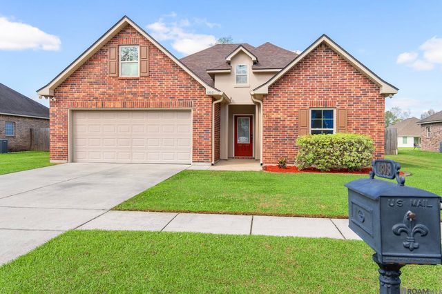 1303 S Sanctuary Ave, Gonzales, LA 70737