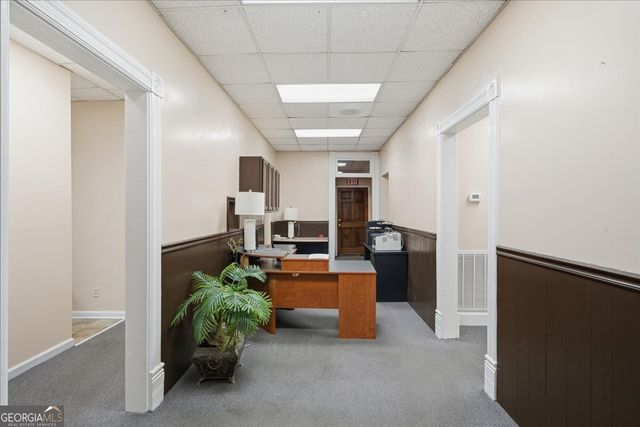 526 Academy Avenue, Dublin, GA 31021