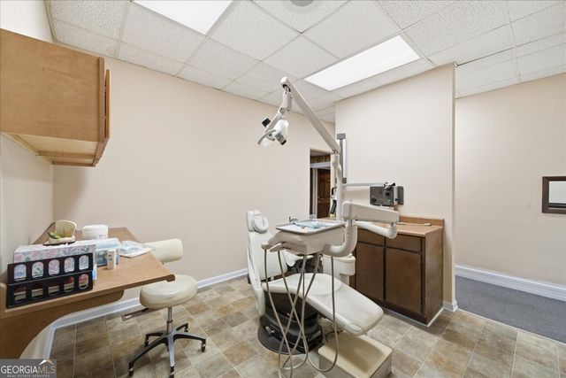 526 Academy Avenue, Dublin, GA 31021