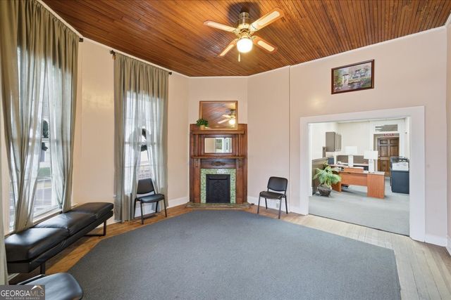 526 Academy Avenue, Dublin, GA 31021