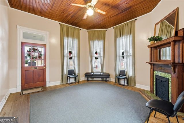 526 Academy Avenue, Dublin, GA 31021