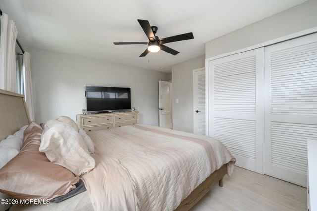 15 Wilson Circle W, Red Bank, NJ 07701