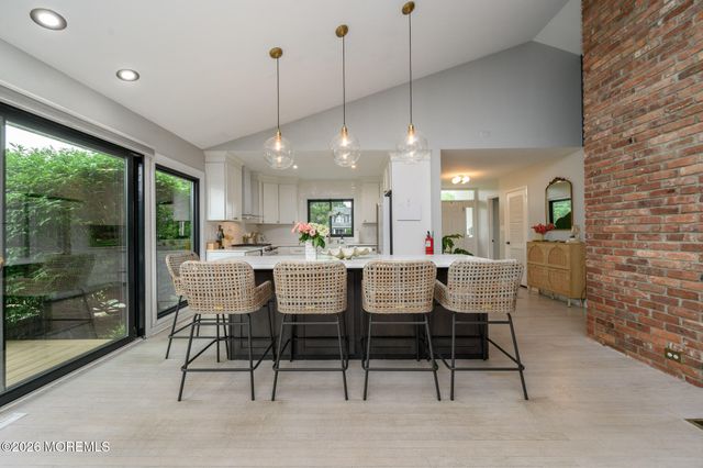 15 Wilson Circle W, Red Bank, NJ 07701