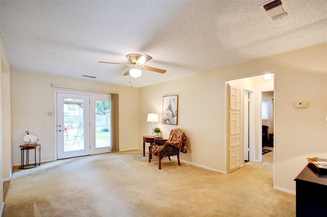 2311 Vassar Court, Arlington, TX 76015