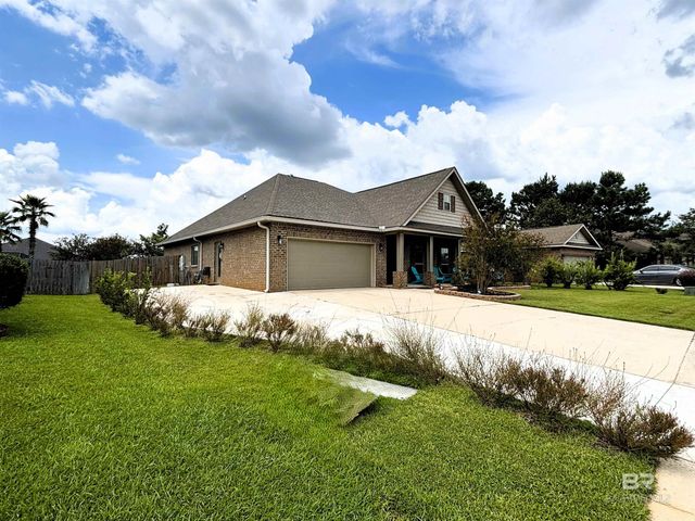 4241 Grove Street, Gulf Shores, AL 36542