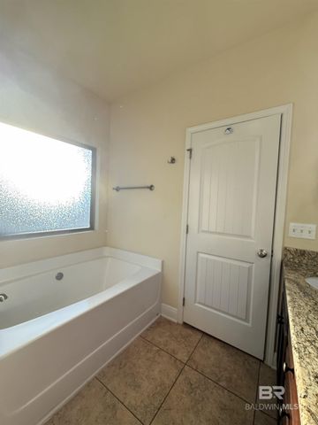 4241 Grove Street, Gulf Shores, AL 36542