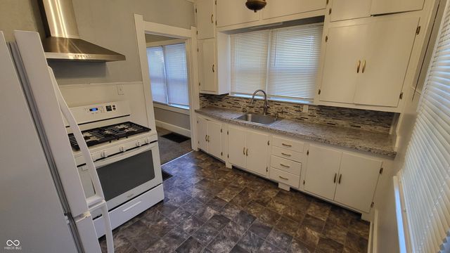 1631 W 14th Street, Anderson, IN 46016