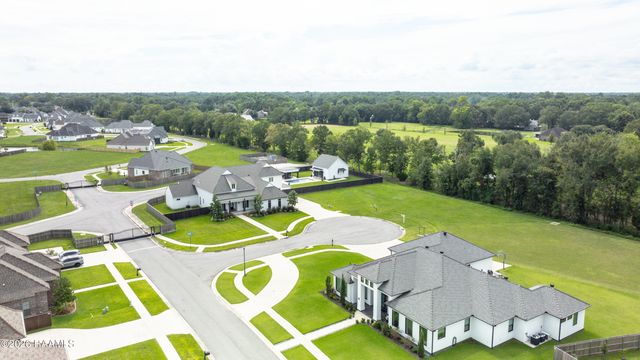 102 Cogswell Drive, Lafayette, LA 70503