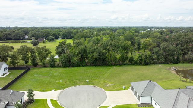 102 Cogswell Drive, Lafayette, LA 70503