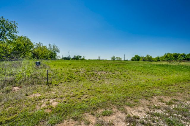 Lot 8 Old Peninsula Trail, Corsicana, TX 75109