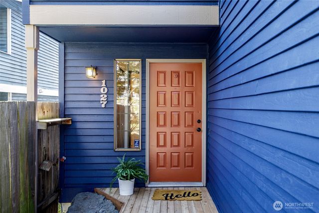 1027 NE 113th Street, Seattle, WA 98125