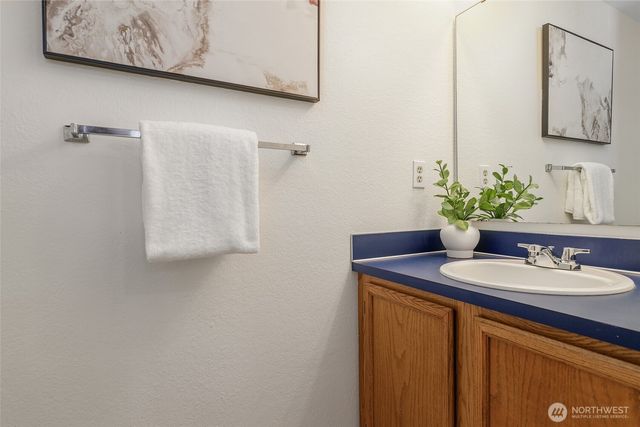 1027 NE 113th Street, Seattle, WA 98125