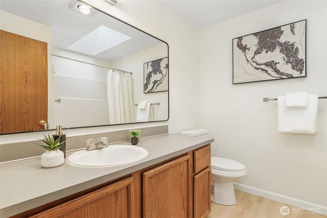 1027 NE 113th Street, Seattle, WA 98125