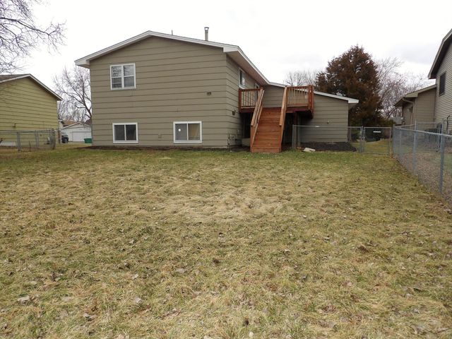 8249 Irving Avenue N, Brooklyn Park, MN 55444